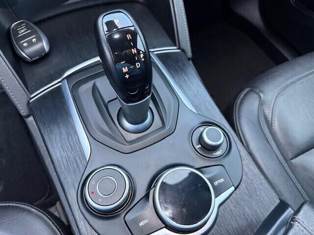 Alfa Romeo Stelvio 2.2 Turbodiesel 160 CV