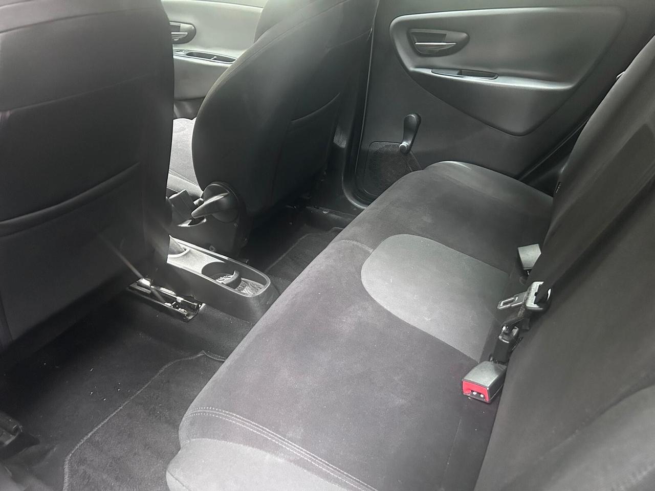 Lancia Ypsilon 1.2 69 CV 5 porte GPL Ecochic Gold