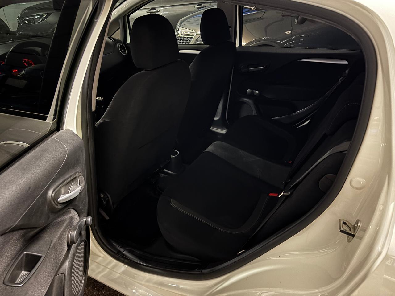 Fiat Punto 1.4 8V 57KW 75CV Natural Power Lounge