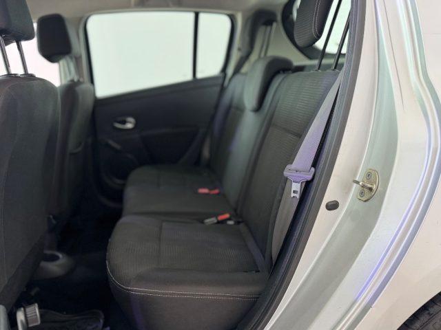 RENAULT Clio 1.2 16V TCE 100CV 5 porte Luxe