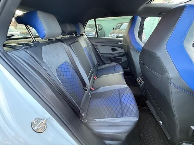 Volkswagen Golf 2.0 TSI R 4Motion