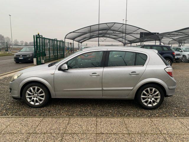 OPEL Astra 1.6 16V Twinport 5 porte Club