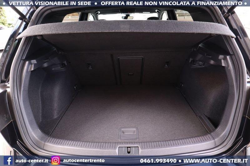Volkswagen Golf GT 7.5 GTI Performance DSG 2.0 TSI 5P