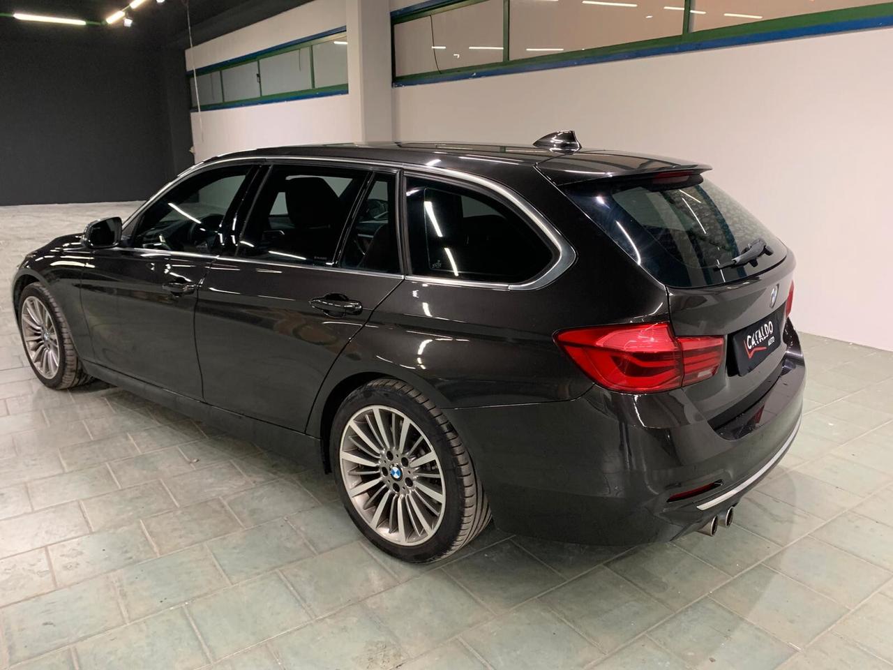Bmw 335 335dA xDrive Touring Luxury