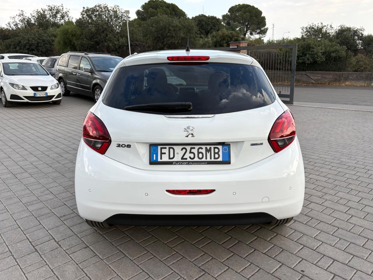 Peugeot 208 PureTech 82 5 porte Allure