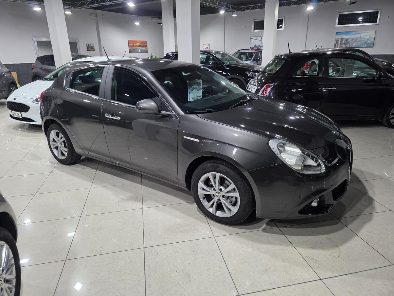 Alfa Romeo Giulietta 1.6 JTDm-2 105 CV Distinctive