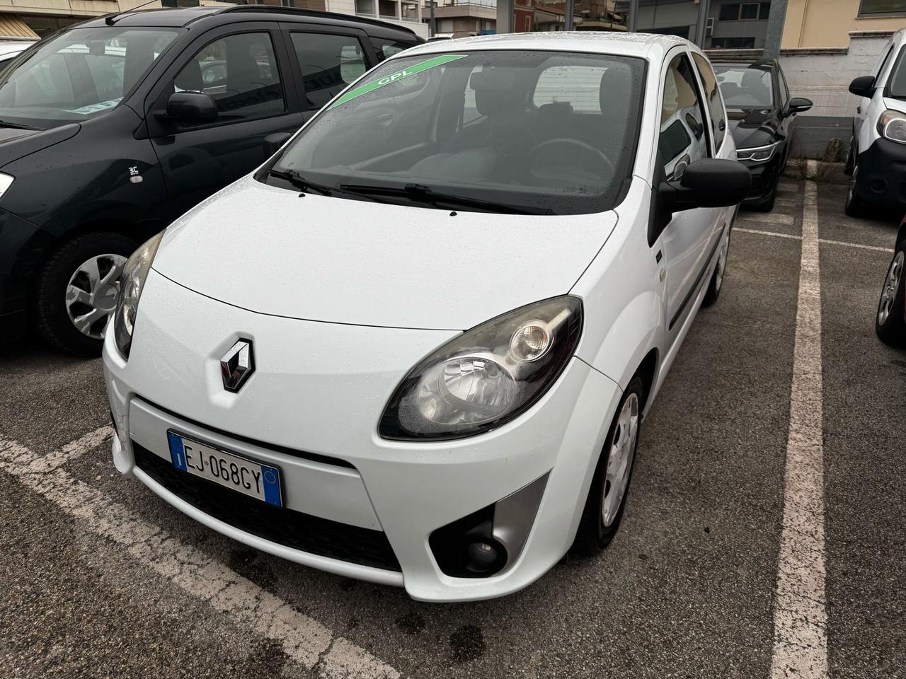 RENAULT TWINGO 1,2 GPL 75 CV MISS SIXTY 3P