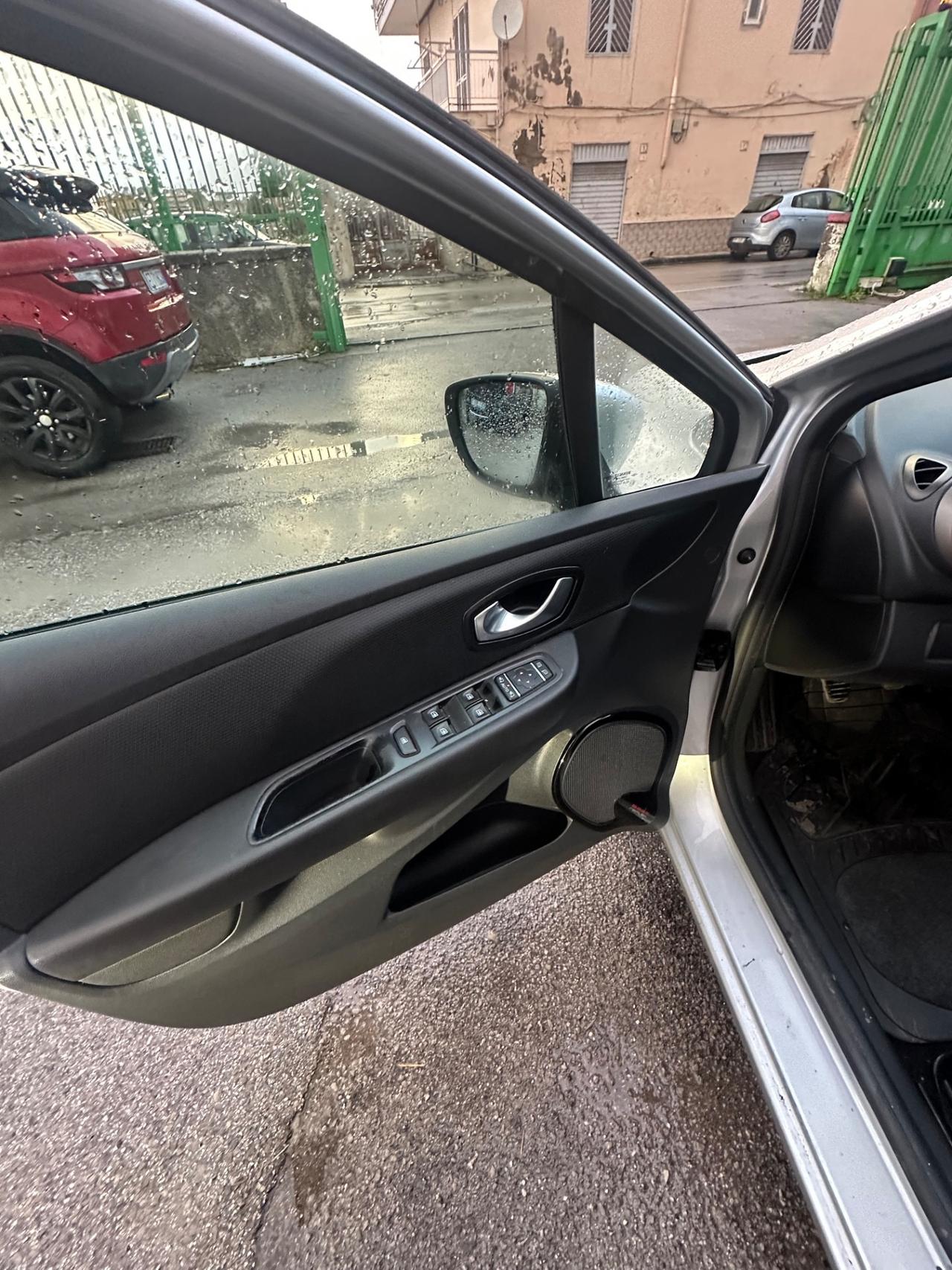 Renault Clio TCe 12V 90CV Start&Stop 5 porte Energy Zen