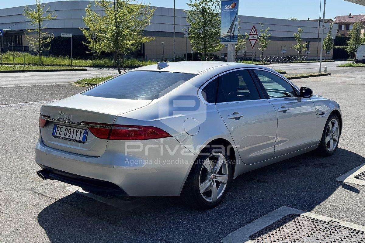 JAGUAR XF 2.0 D 180 CV aut. Prestige