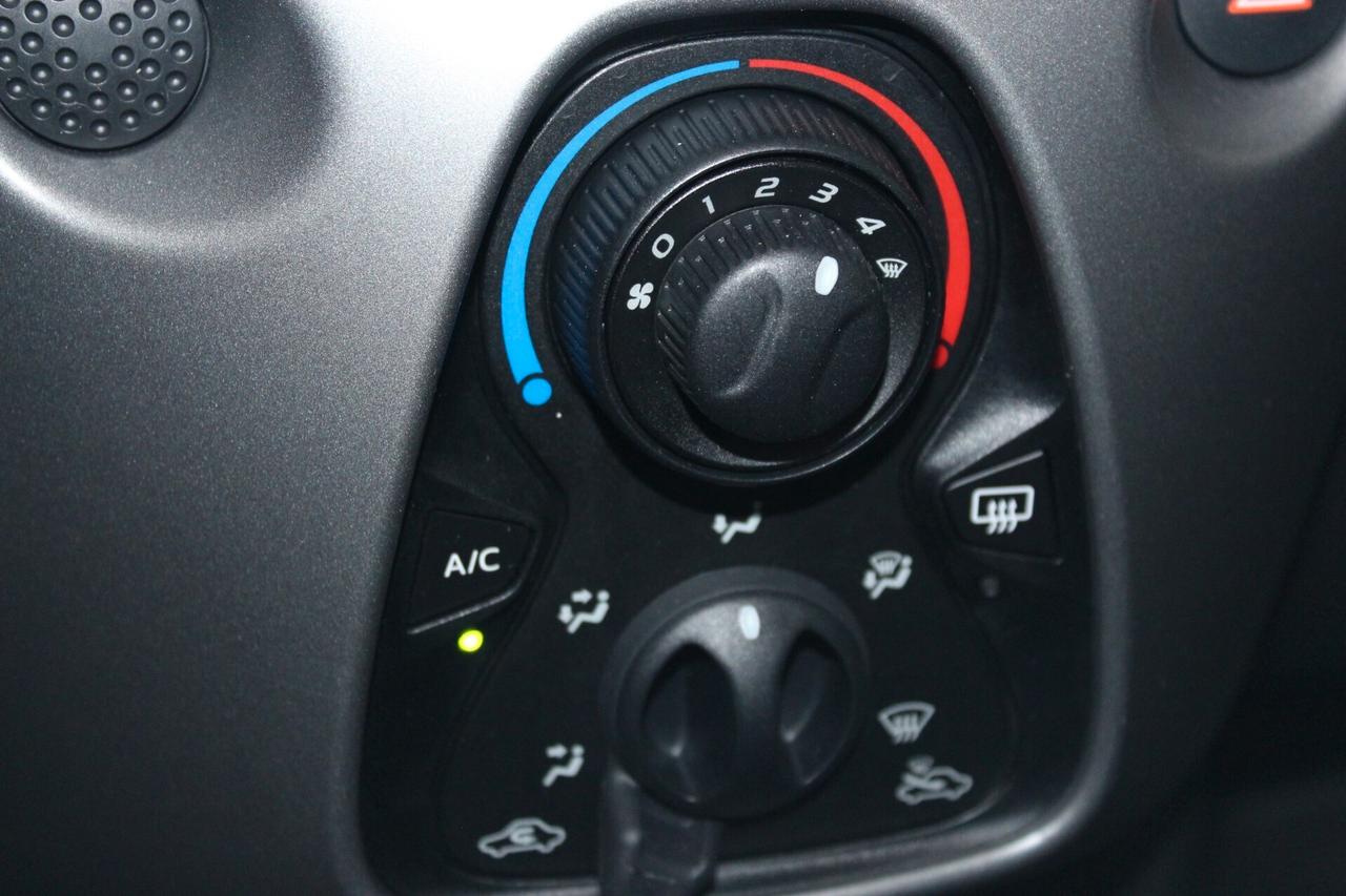 Toyota Aygo connect 1.0 vvt-i 5 porte