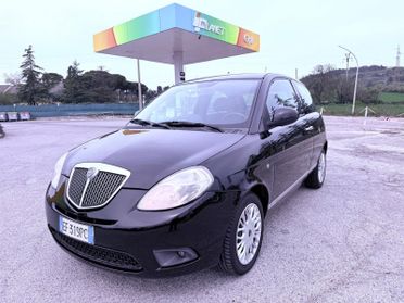 Lancia Ypsilon 1.2 69 CV Ok neopatentati