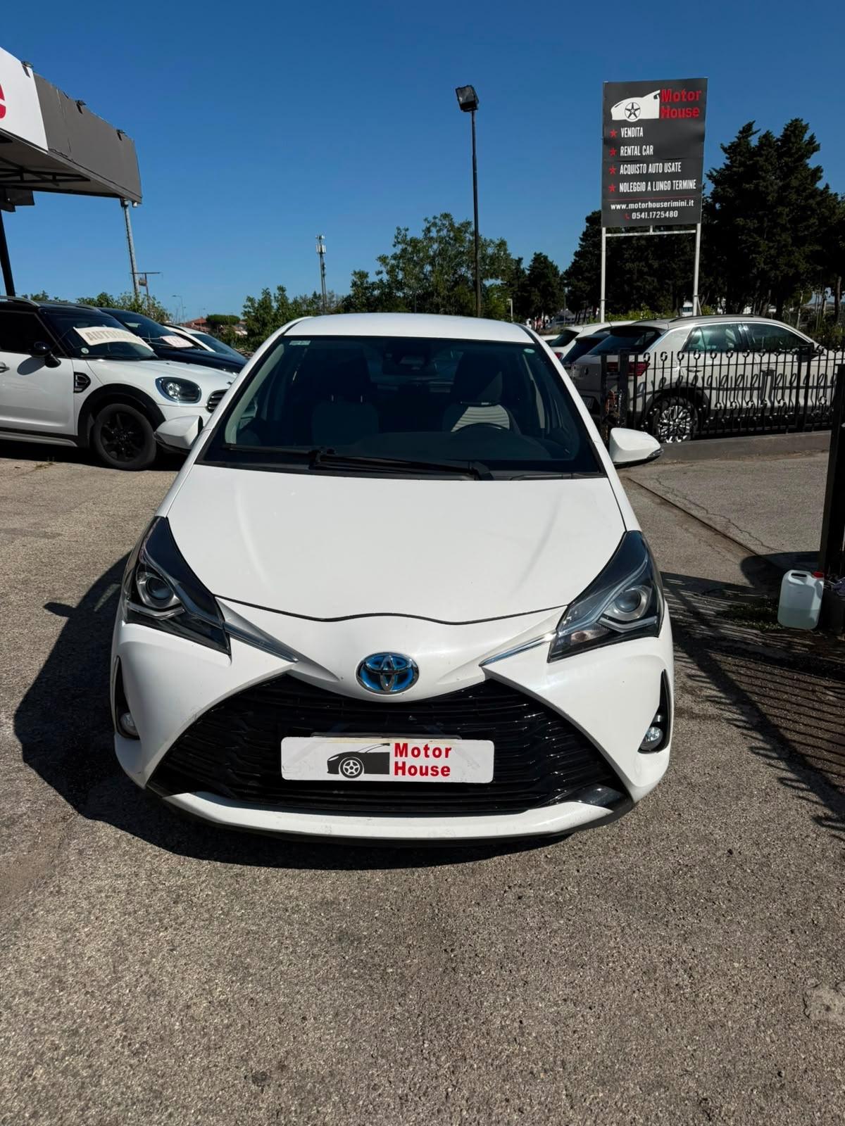 Toyota Yaris 1.5 Hybrid 5 porte Business