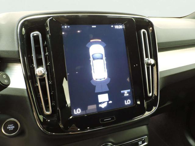 VOLVO XC40 T2 automatico Essential