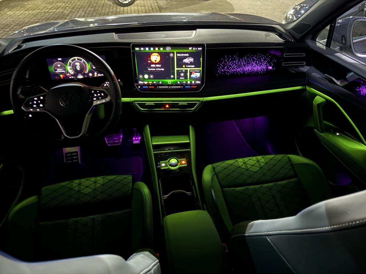 Volkswagen Tiguan 2.0 TDI 150 CV DSG R-Line Plus