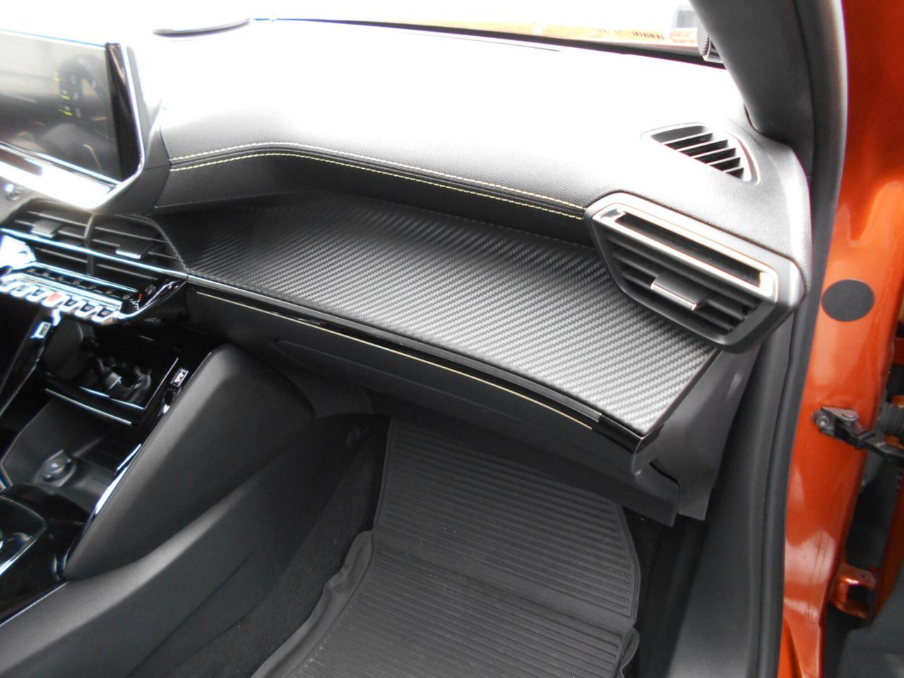 Peugeot 2008 PureTech 155 S&S EAT8 GT Pack