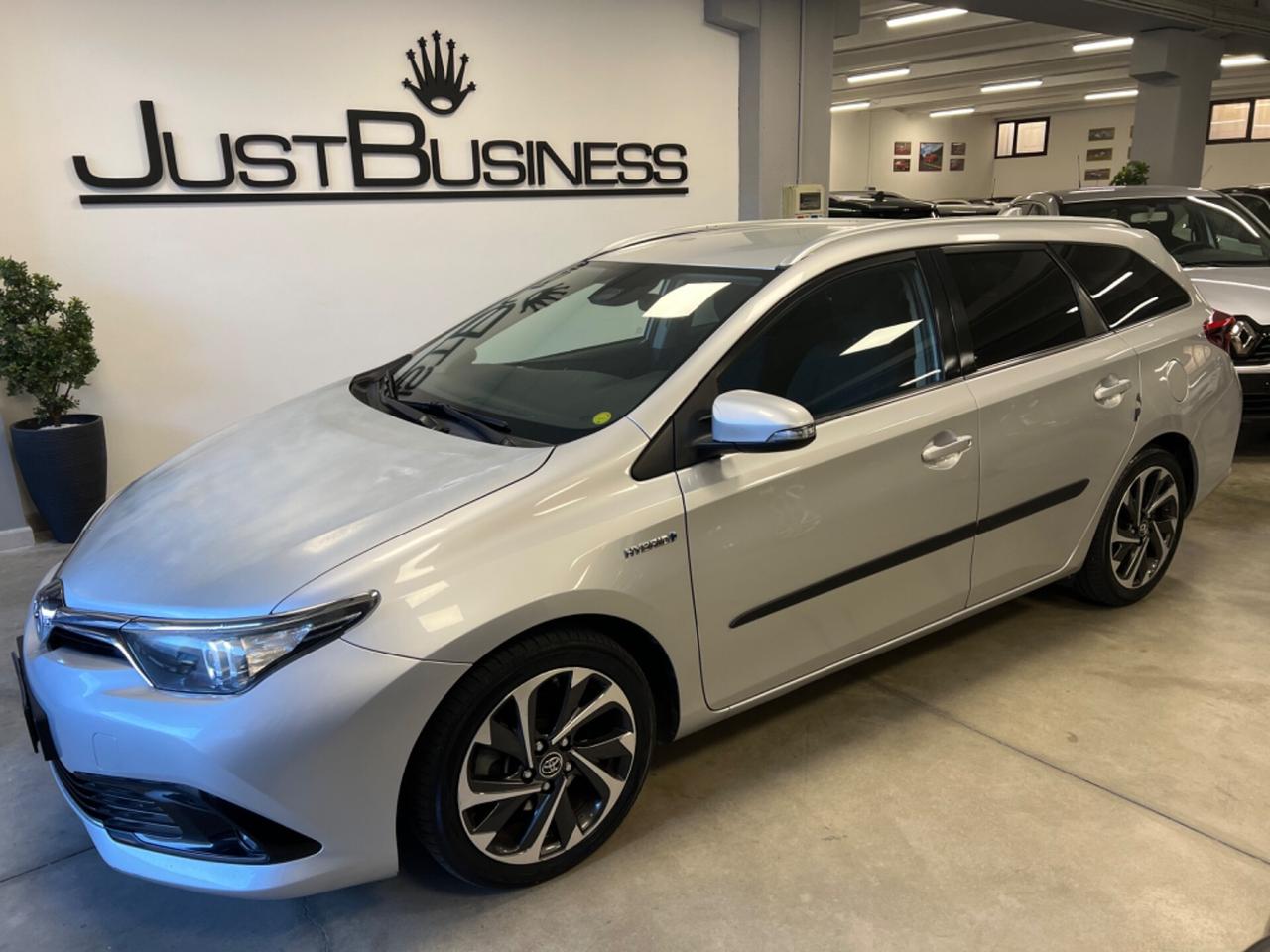 Toyota Auris Touring Sports 1.8 Hybrid Lounge