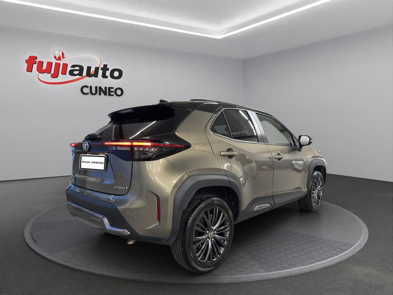 Toyota Yaris Cross 1.5h Adventure fwd 116cv e-cvt