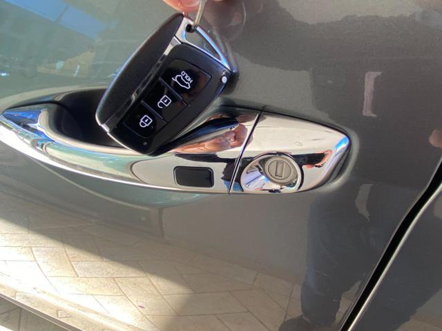 HYUNDAI Santa Fe 2.2 CRDi 4WD A/T XPossible