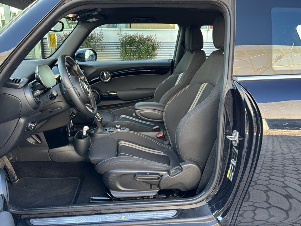 Mini Cooper SE 3p Yours auto