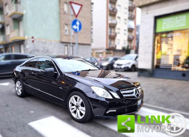 MERCEDES-BENZ E 220 CDI Coupé BlueEFFICIENCY Avantgarde