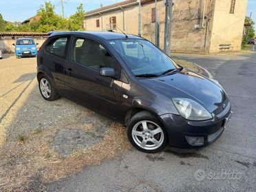 Ford fiesta 1.4 diesel neopatentati
