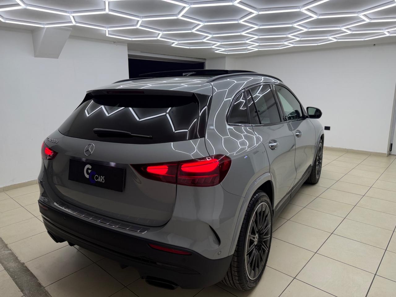 Mercedes GLA 200 d AMG Line Premium GRIGIO ALPI IPER FULL