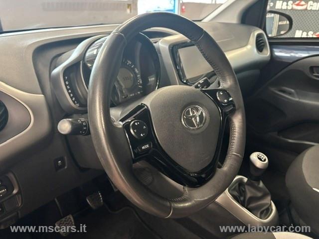 TOYOTA Aygo 1.0 VVT-i 69 CV 3p. x-play