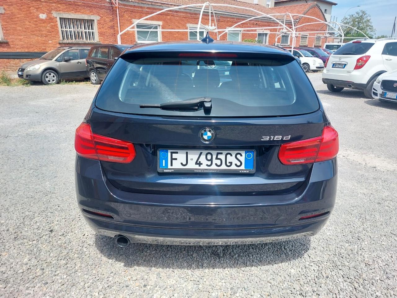 Bmw 318 318d Touring AUTOMATICOA BUSINESS TENUTA PERFETTAMENTE