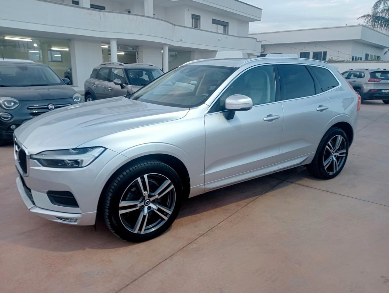 Volvo XC 60 XC60 B4 (d) Geartronic Momentum Pro