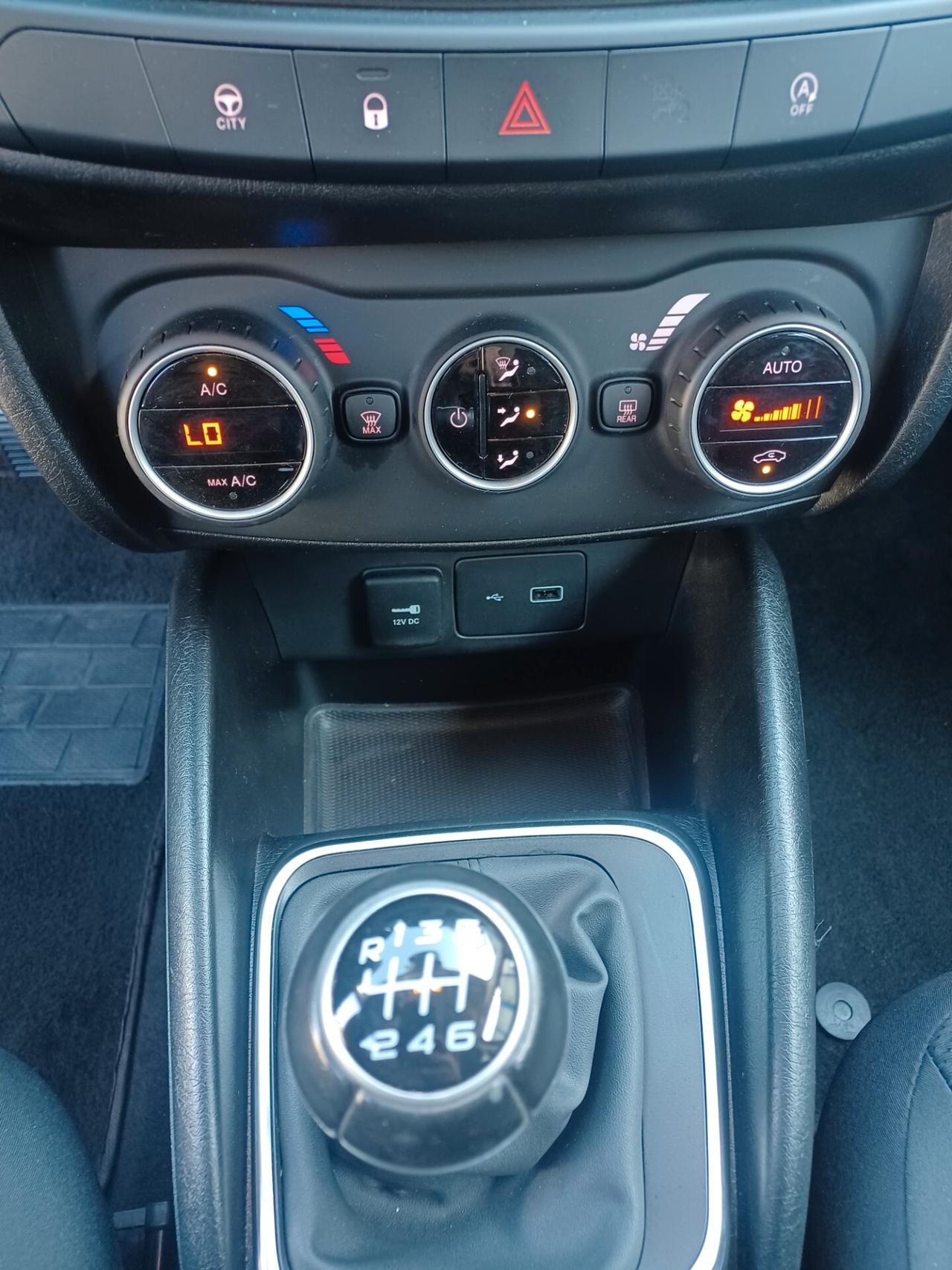 FIAT TIPO 1.6 M.JET. LOUNGE ANNO 2021