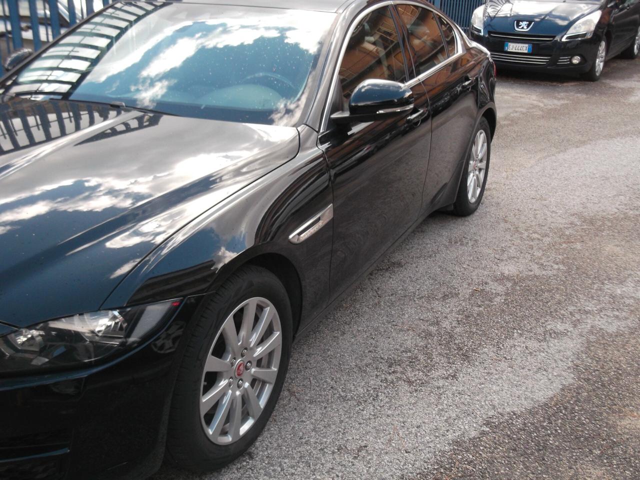 Jaguar XE 2.0 D Turbo aut. Prestige Business Edition