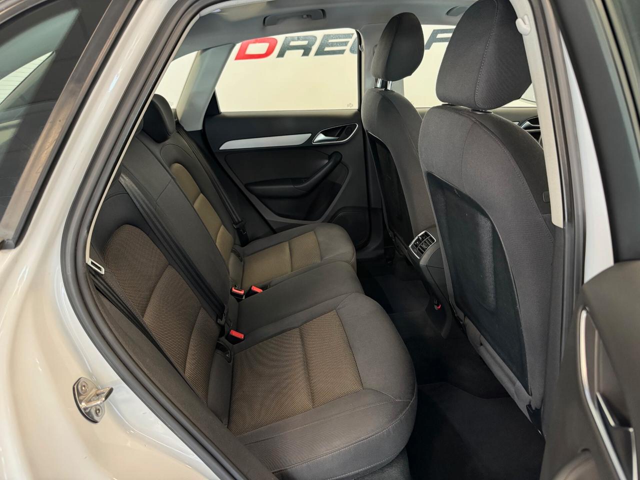 Audi Q3 2.0 TDI quattro S tronic TETTO XENON NAVI