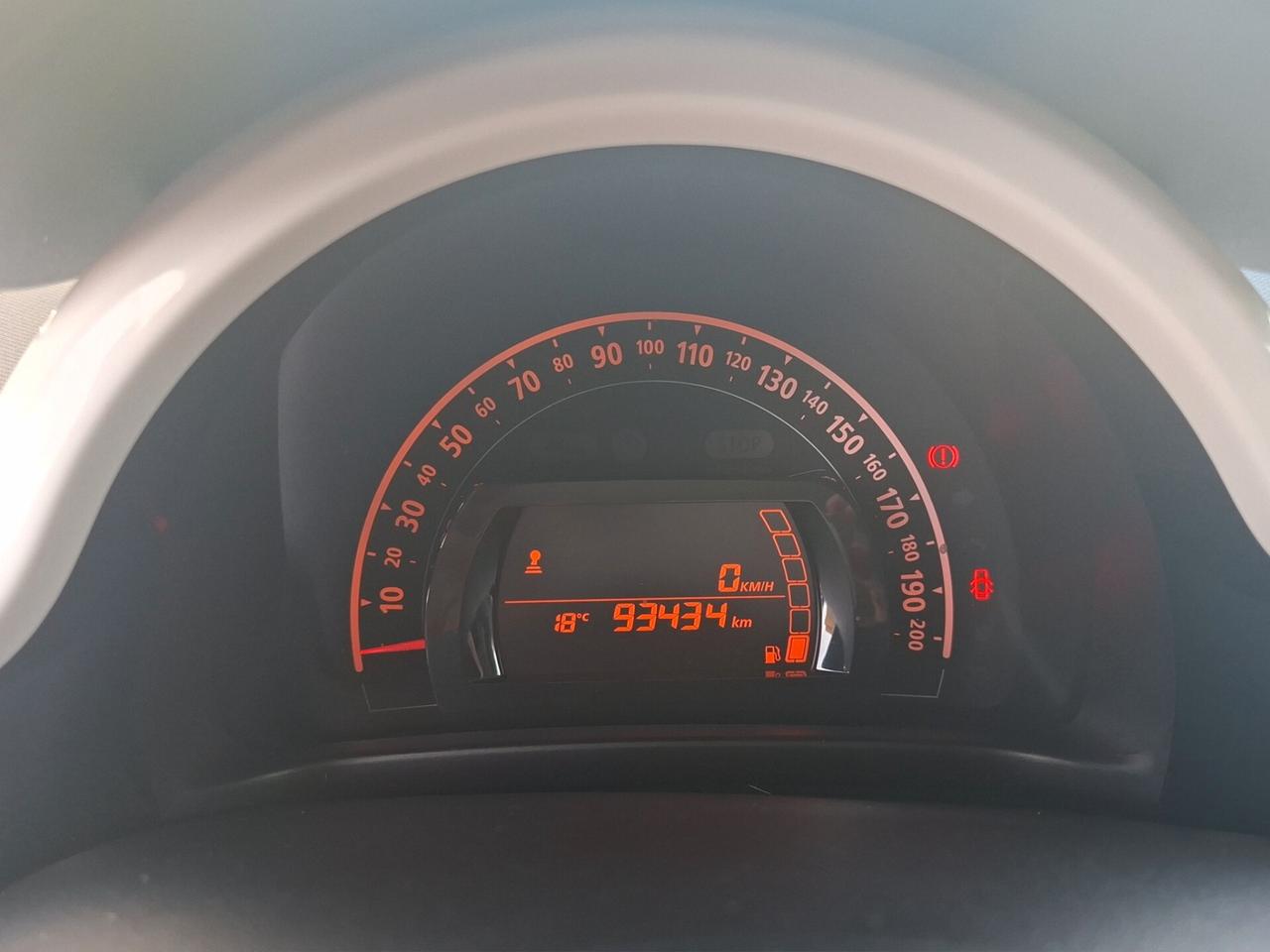 Renault Twingo SCe 65 CV Duel
