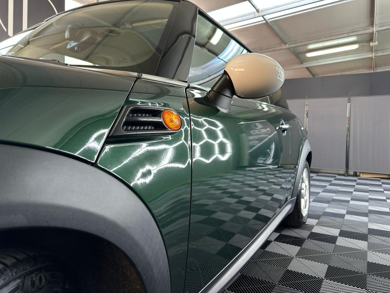Mini 1.6 16V Cooper D