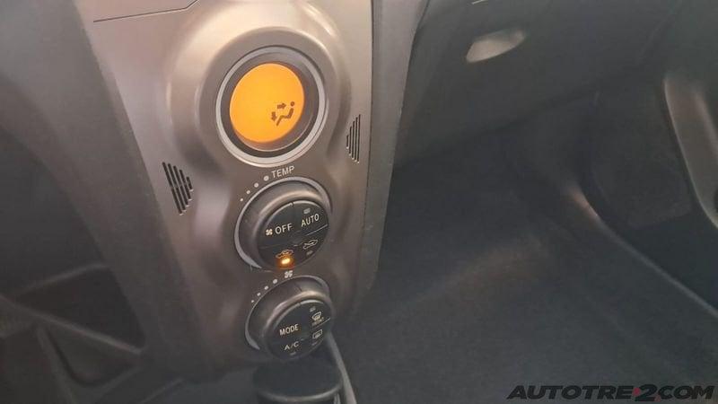 Toyota Yaris Yaris 1.3 5 porte Sol