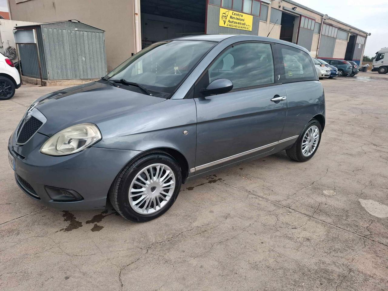 Lancia Ypsilon 1.2 BENZINA - 2008