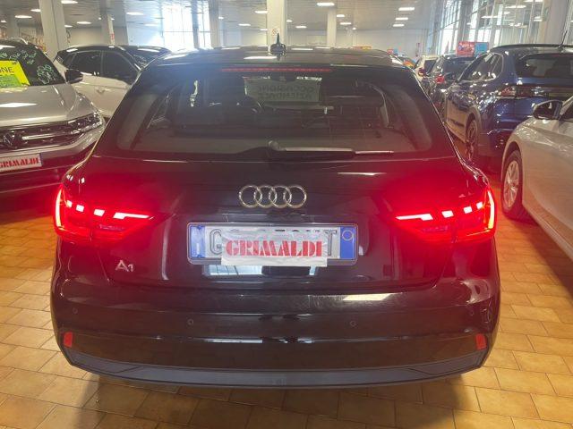 AUDI A1 SPORTBACK 30 TFSI S tronic Admired LED