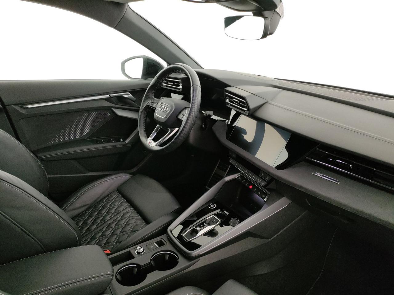 Audi A3 allstreet 2.0 tdi business 150cv s-tronic