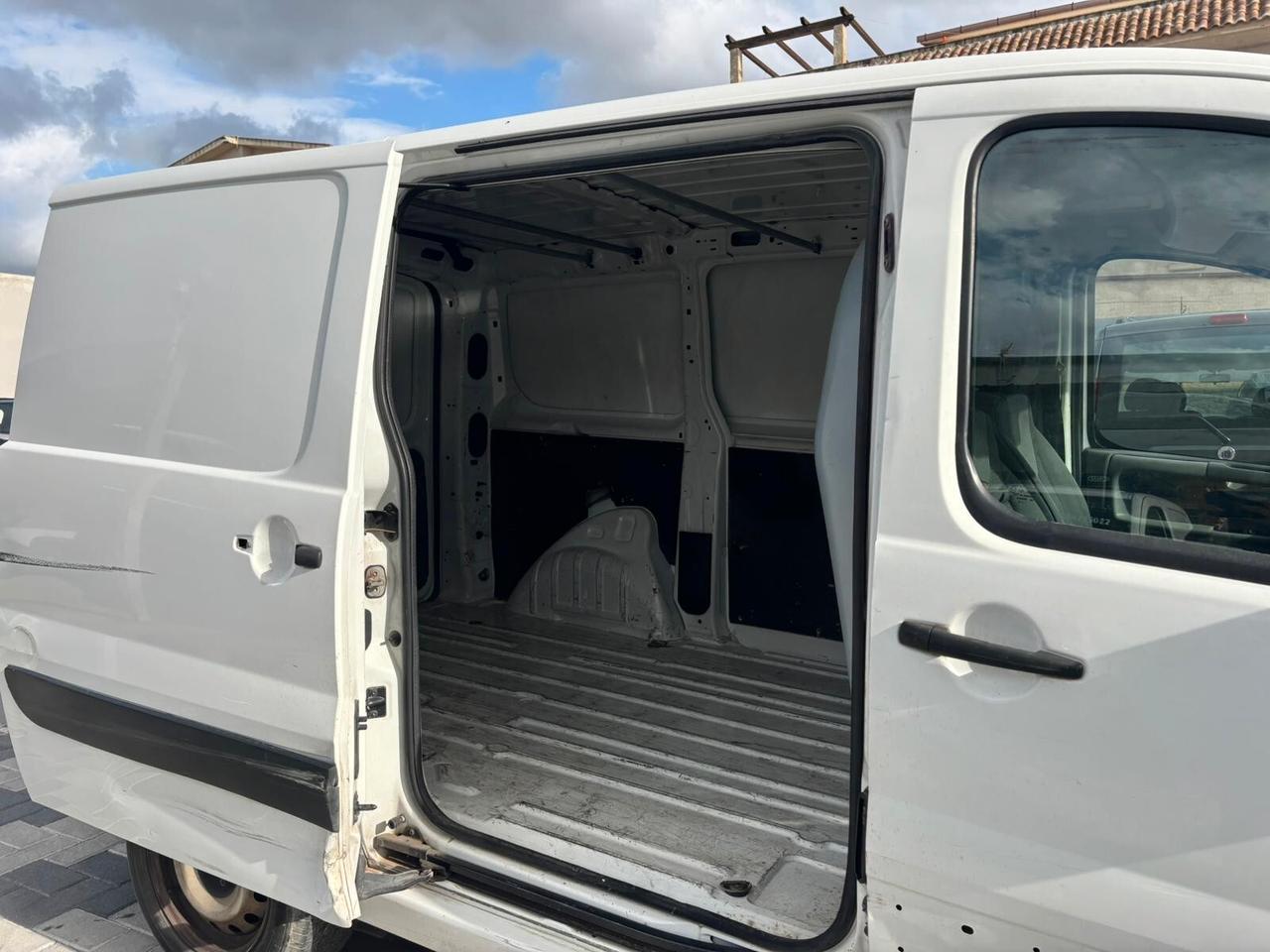 Citroen Jumpy 2.0 Diesel 120 cv - NAVI