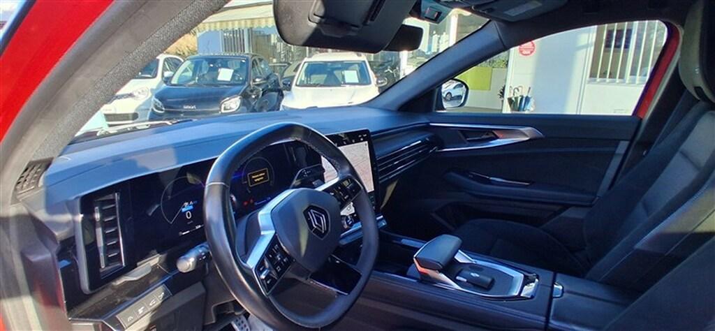 Renault Austral 1.2 E-Tech full hybrid Iconic Esprit Alpine