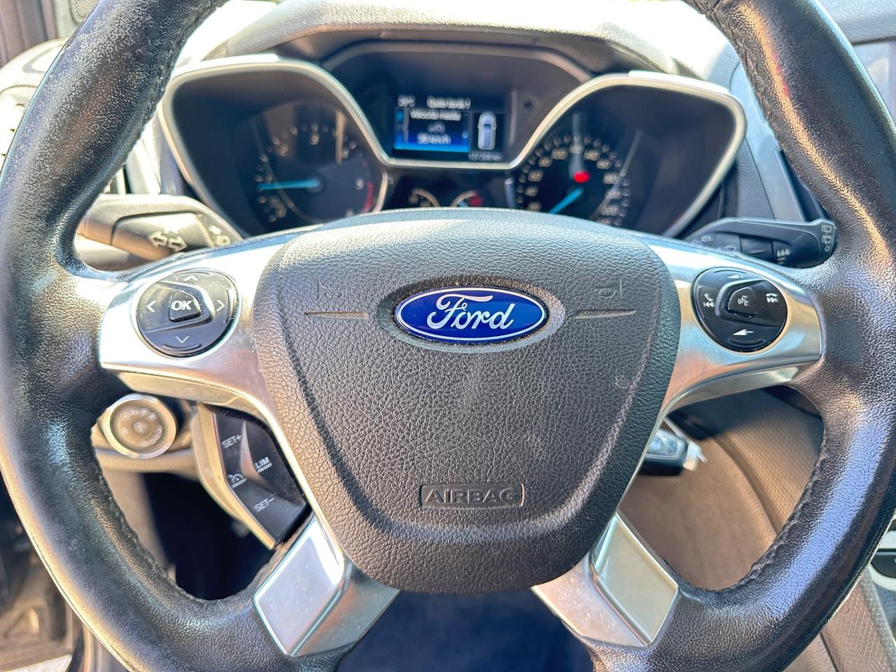 Ford Gran Tourneo Connect Titanium-2017 TETTO/NAVI/19"