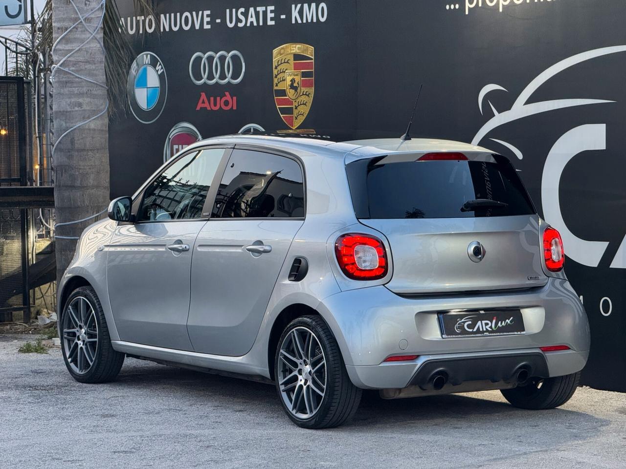 Smart forFour 0.9 T BRABUS 109CV TETTO CAM JBL