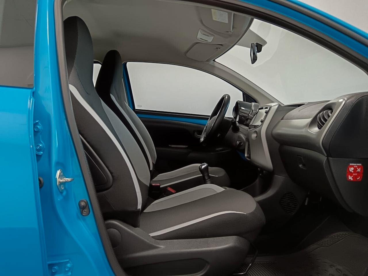 Toyota Aygo 1.0 NEOPATENTATI 5 porte x-wave