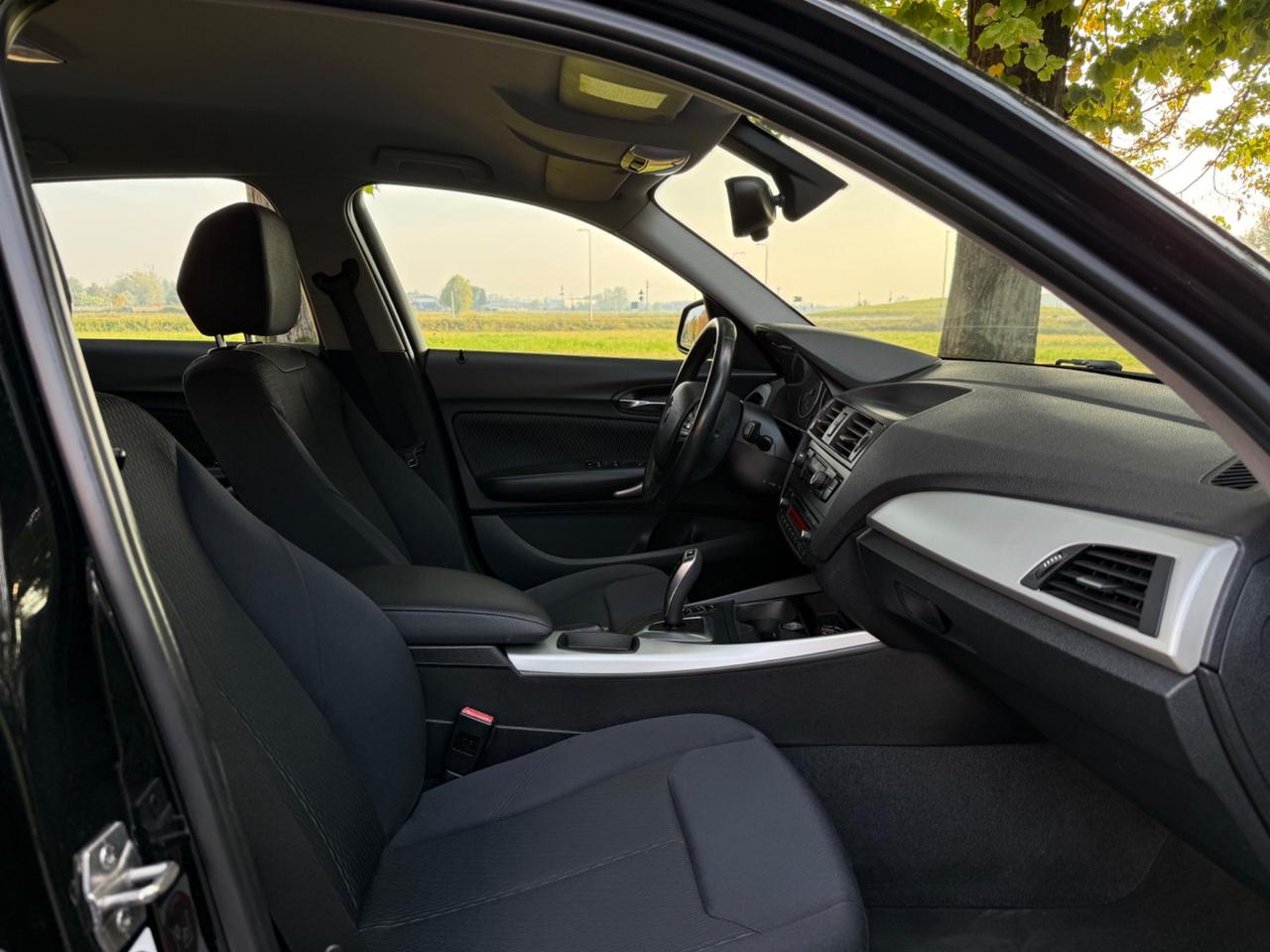 Bmw 116 116d 5p. Urban