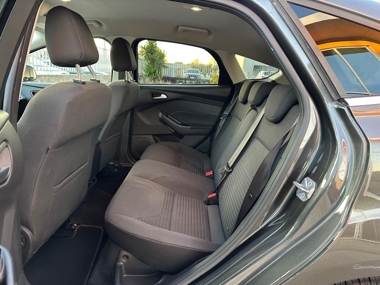 Ford Focus 1.6 120 CV GPL Titanium