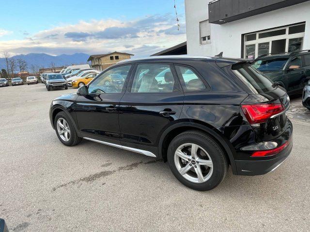 AUDI Q5 35 TDI S tronic Business Advanced