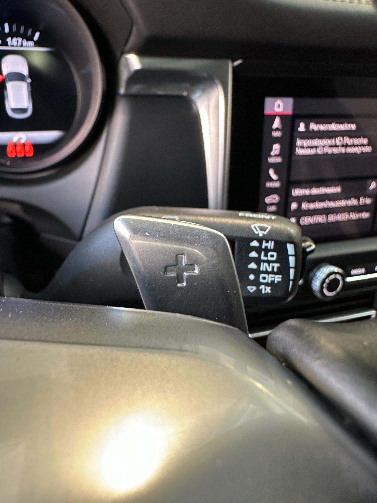 Porsche Macan 2.0 PDK-21"-Tetto-Scarichi-PASM-Sedili Vent-Bose