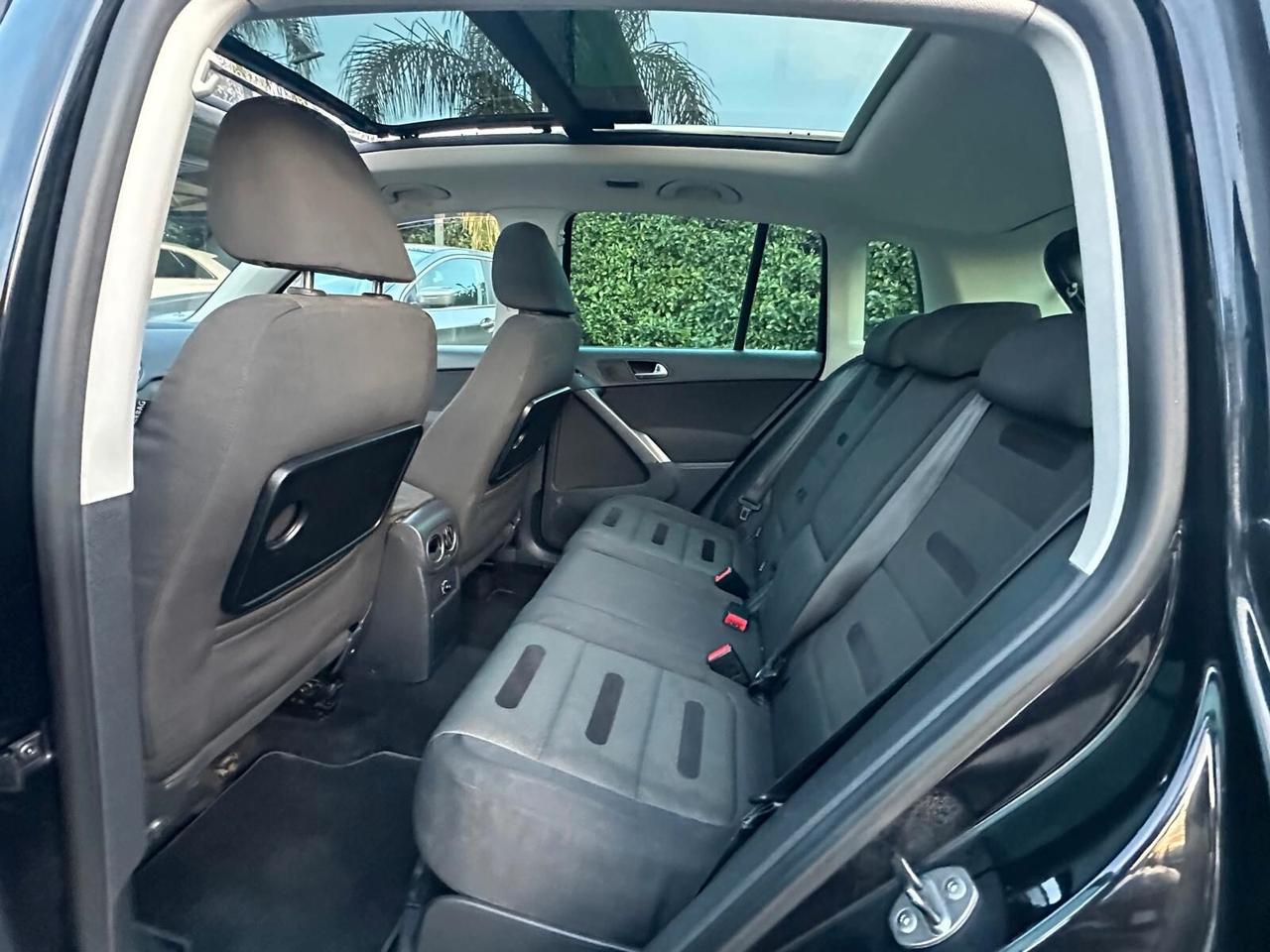 Volkswagen Tiguan 2.0TDI 140CV 4MOTION AUTOMATICA 2009 TETTO APRIBILE E PANORAMICO