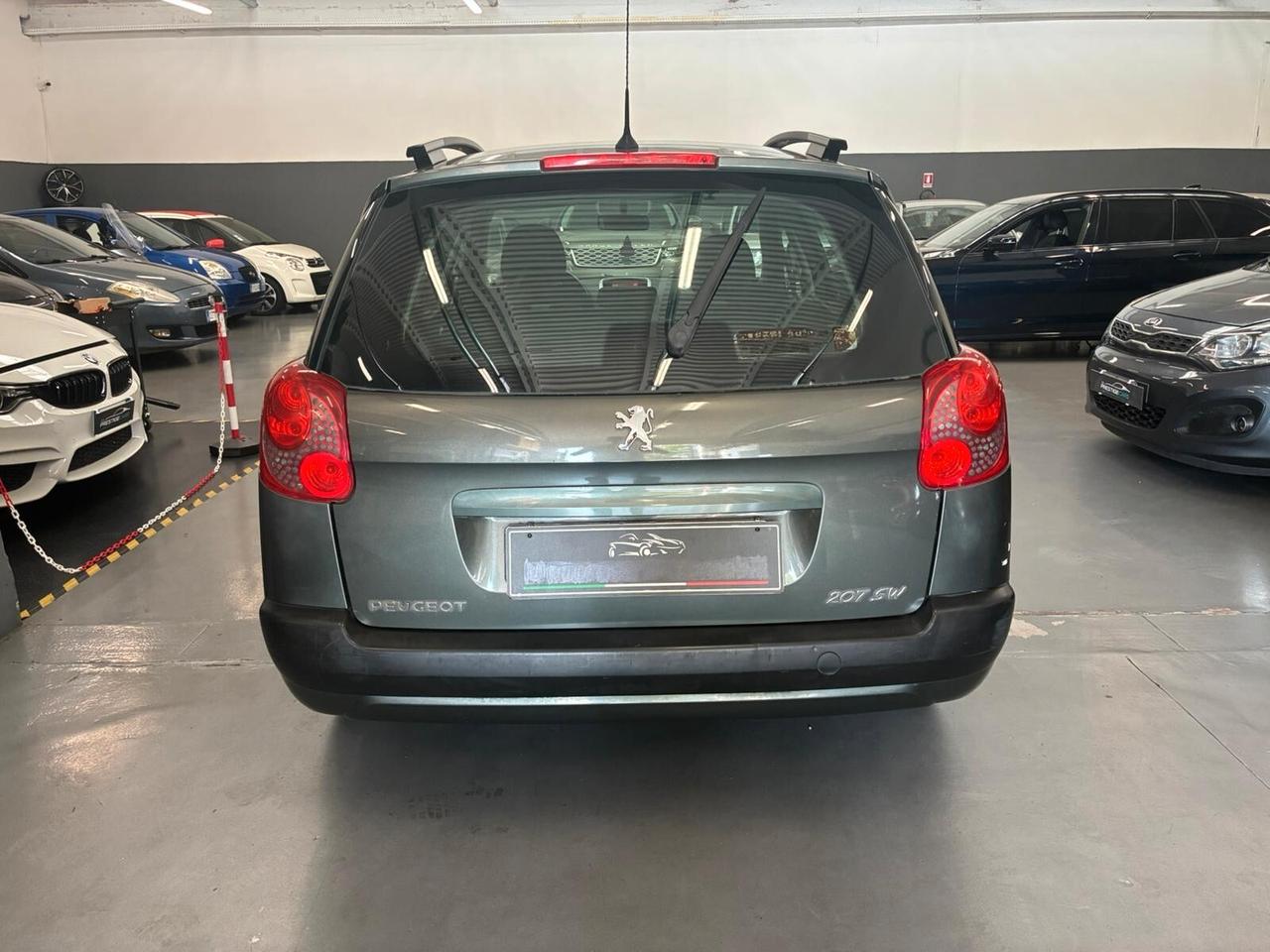 Peugeot 207 1.4 8V 75CV SW ONE Line