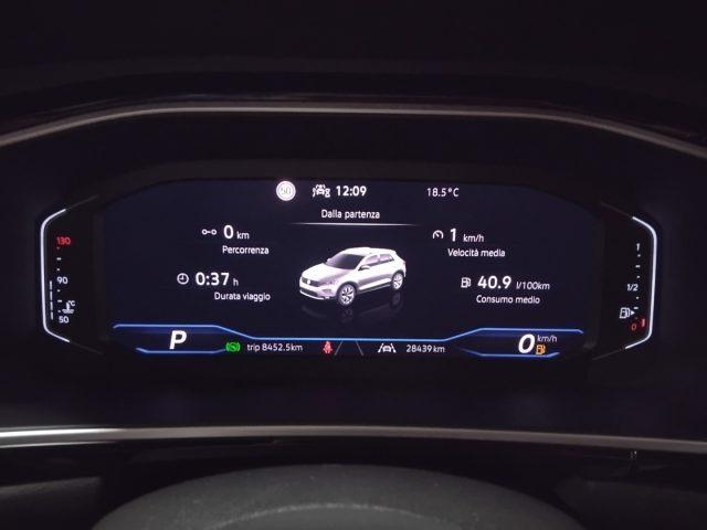 VOLKSWAGEN T-Roc 1.5 TSI ACT DSG R-Line 18" VIDEO LED